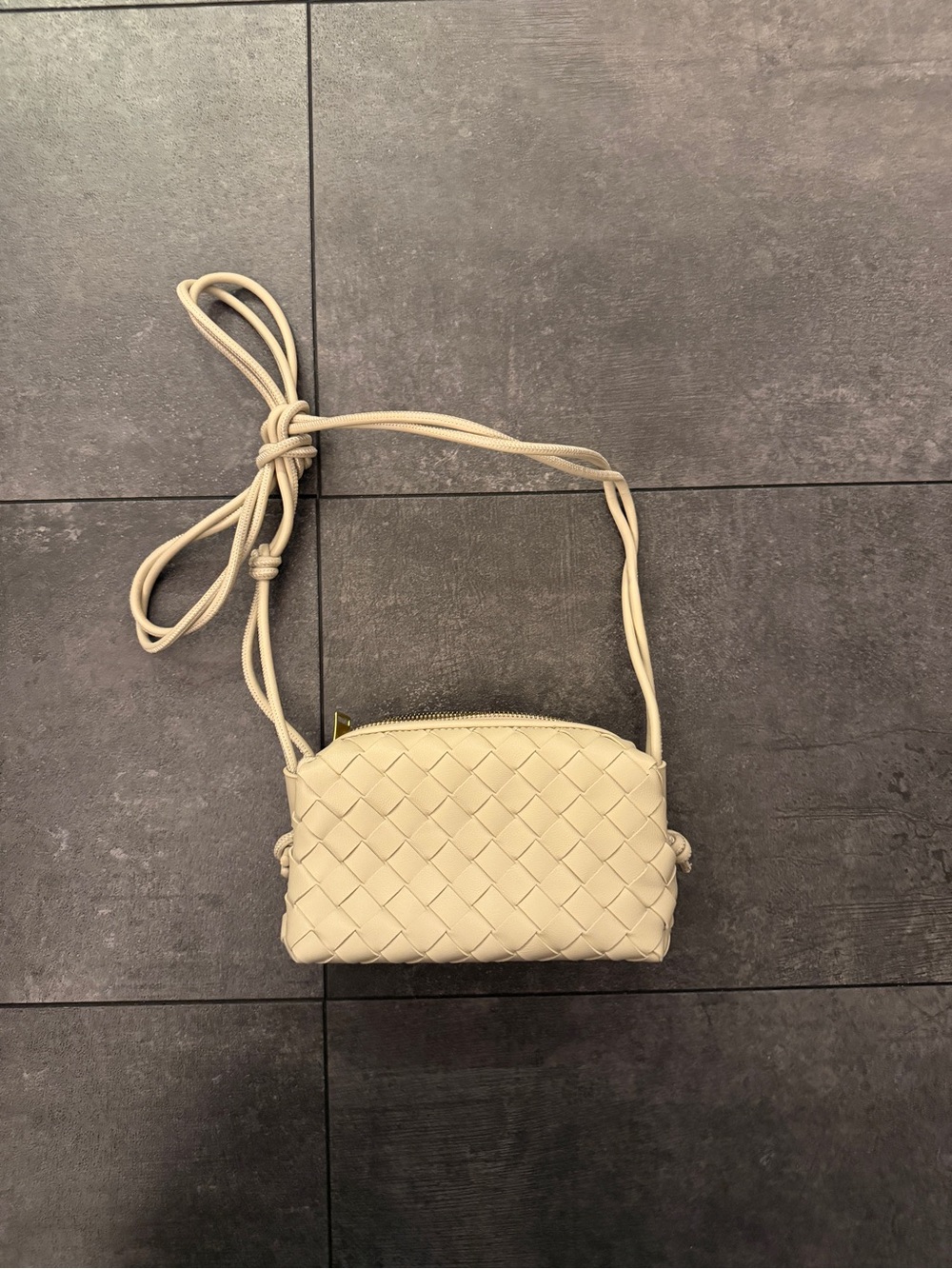 Amazon Woven Crossbody Bag in Light Beige Cream